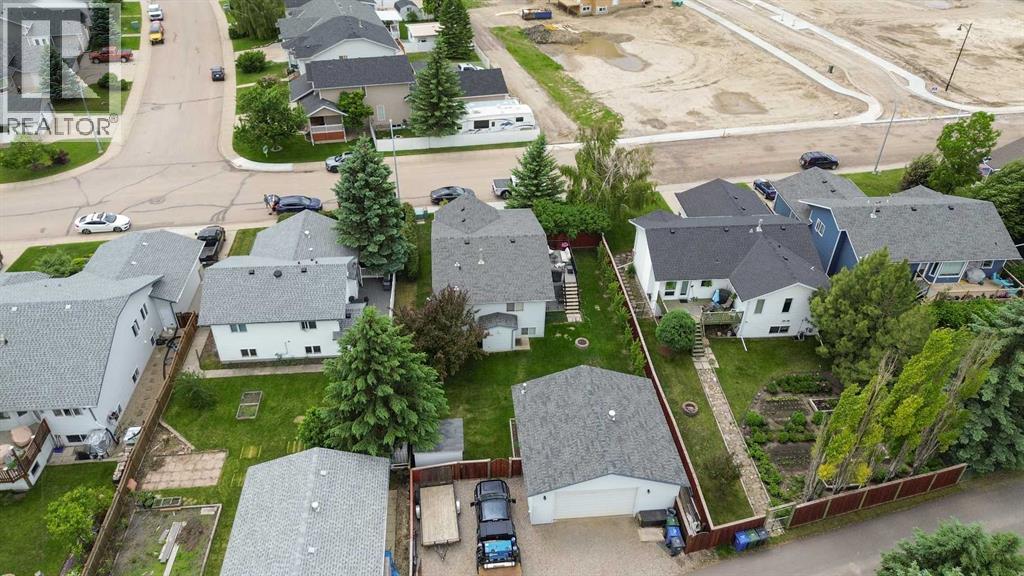 6014 44 Crescent, Innisfail