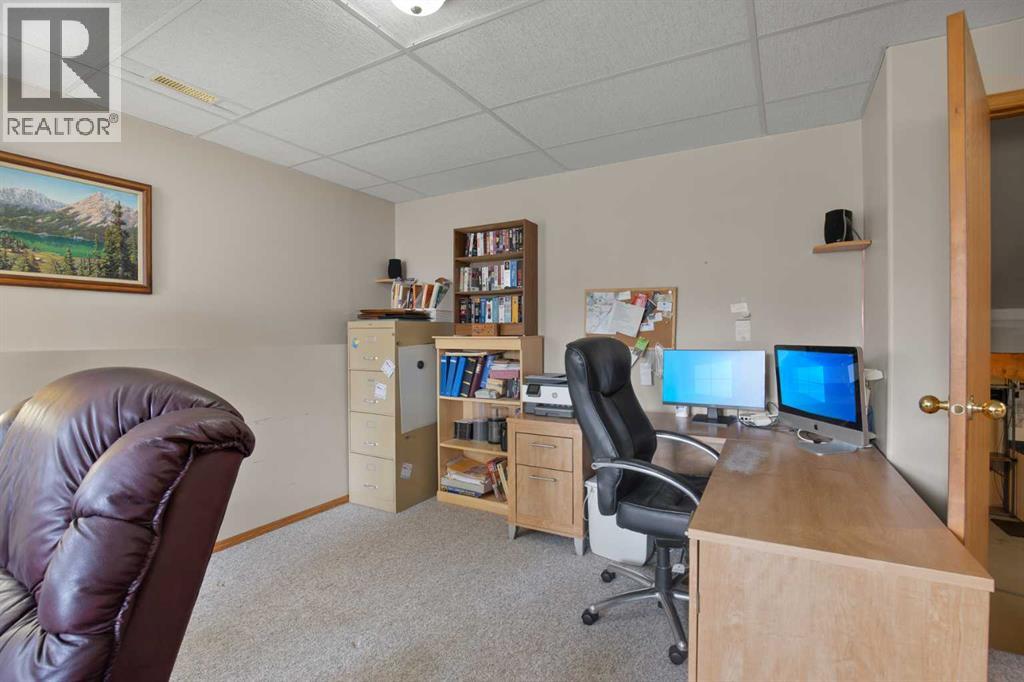 6014 44 Crescent, Innisfail