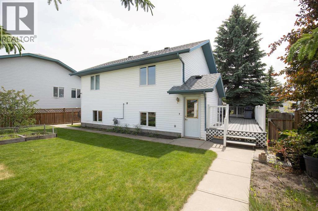 6014 44 Crescent, Innisfail
