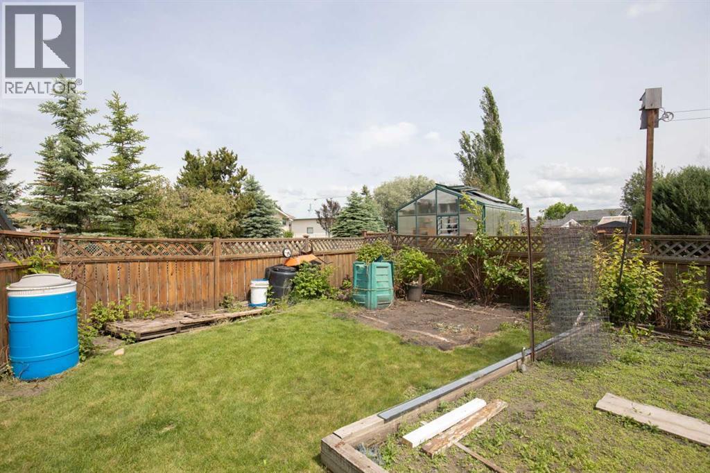 6014 44 Crescent, Innisfail
