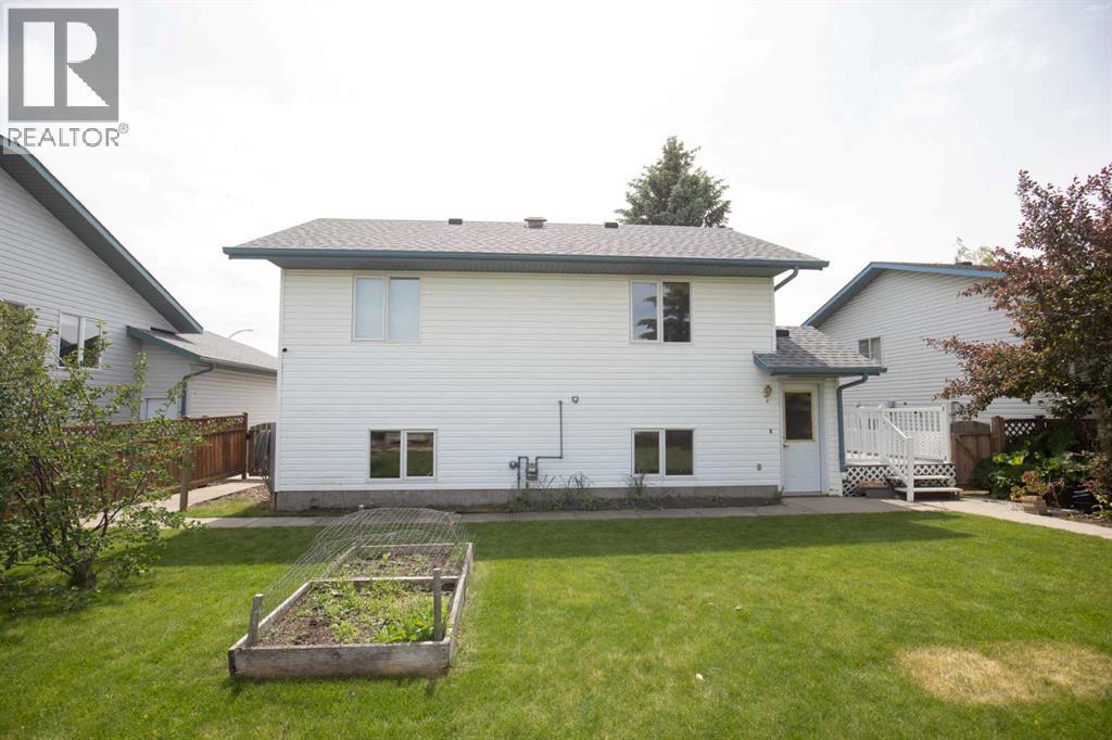6014 44 Crescent, Innisfail