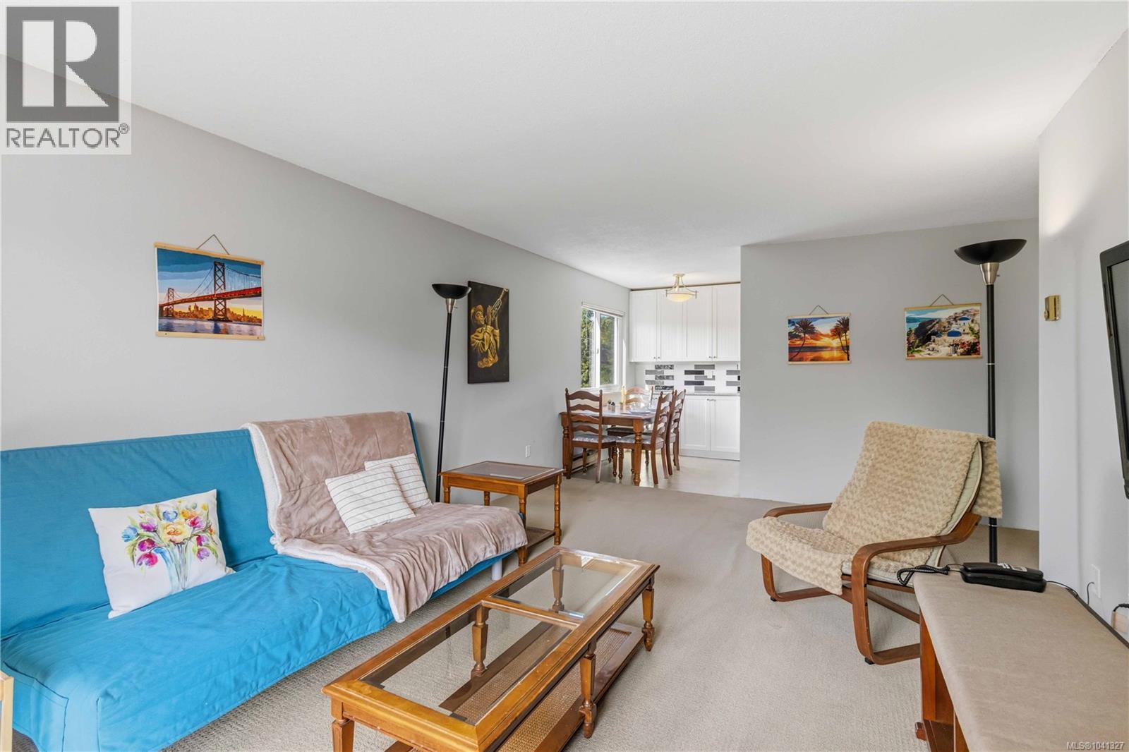 #401 1571 Mortimer St - 10