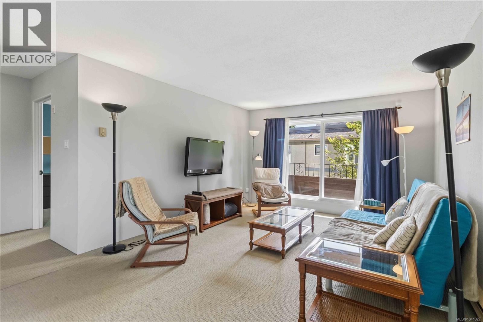 #401 1571 Mortimer St - 8