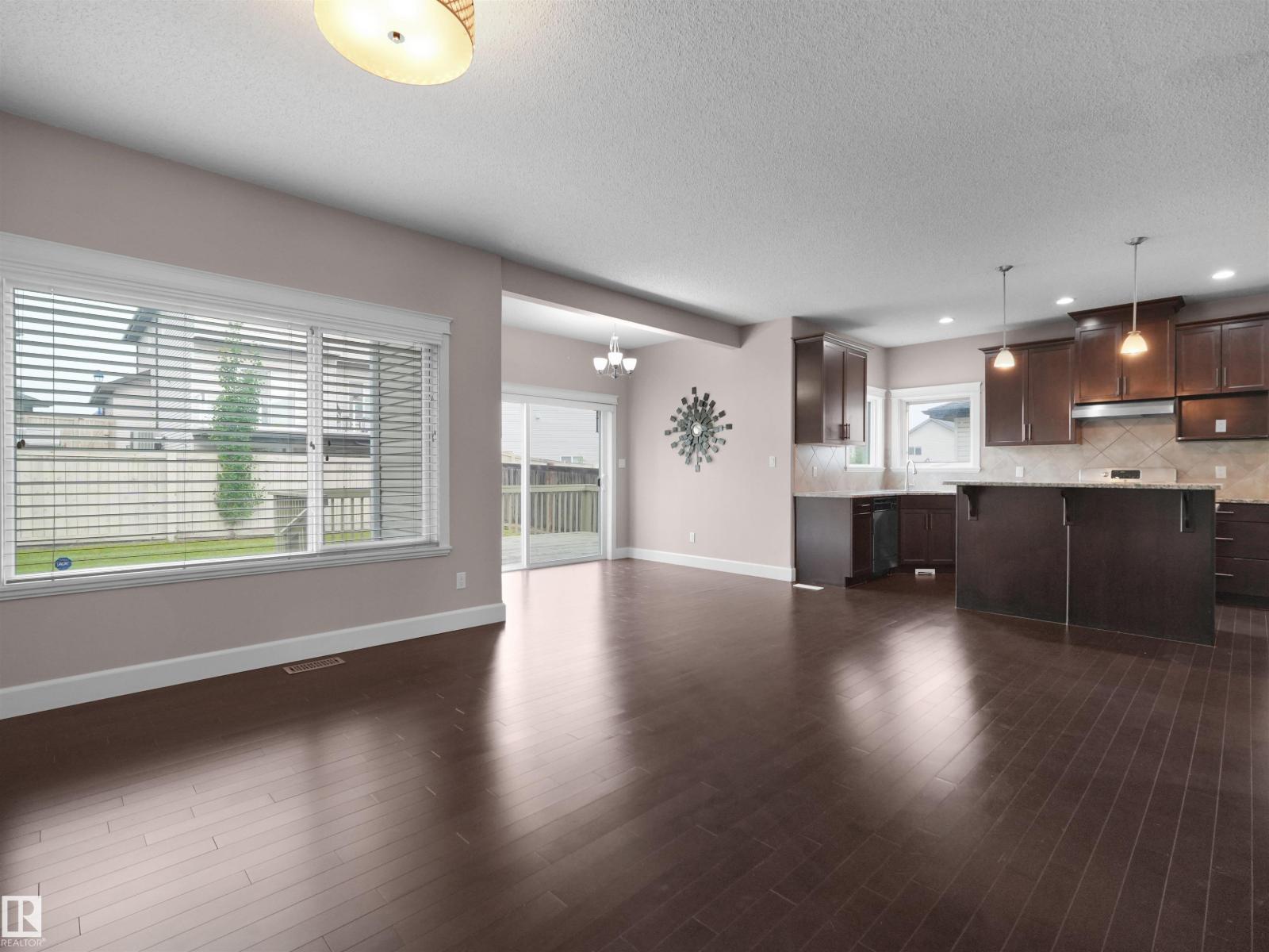 1932 67 ST SW - 19