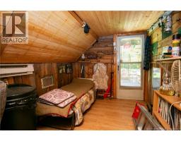 Living room - 200 Cross Creek Road, Nashwaak Bridge, NB E6C2G5 Photo 6