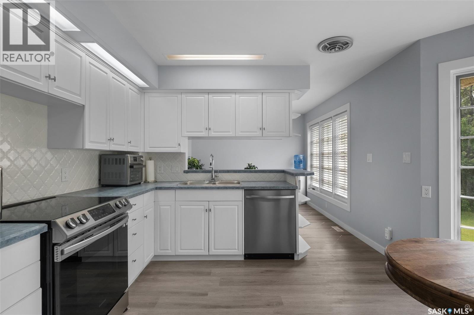 5 Cusator ROAD - 18