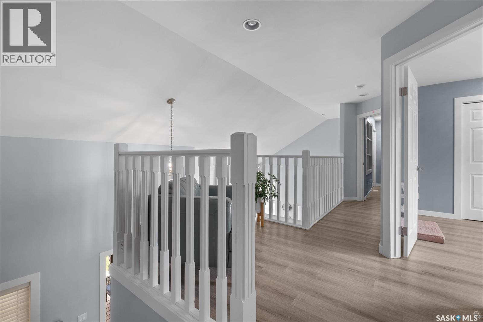 5 Cusator ROAD - 21