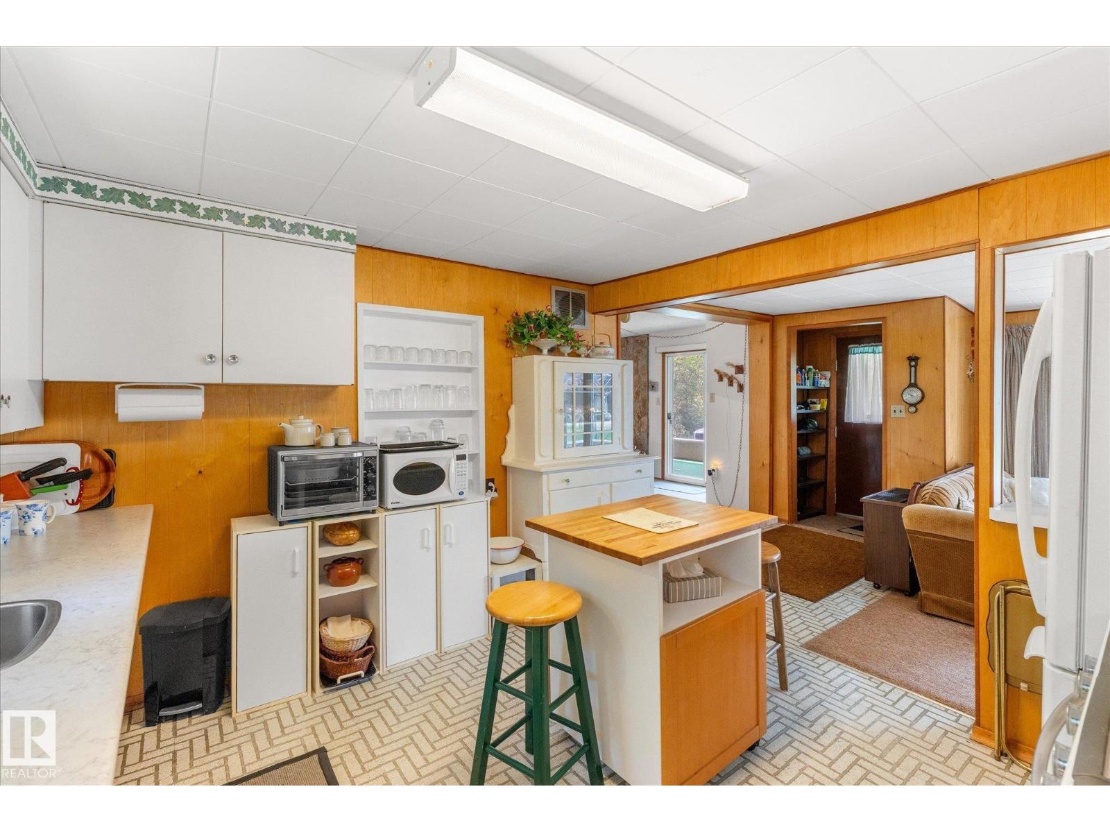 #32 53113 RGE ROAD 44 - 20