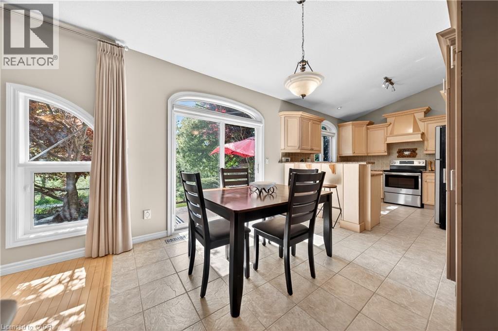 211 MCNICHOL Drive - 23
