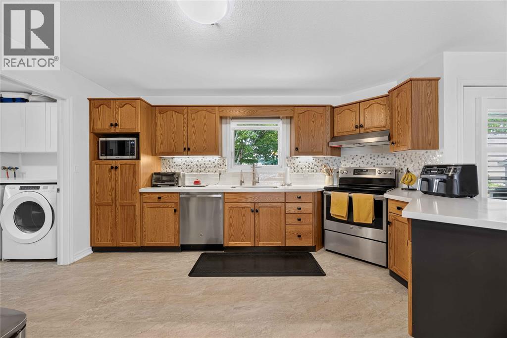 #367 5700 Blackwell Sideroad - 16