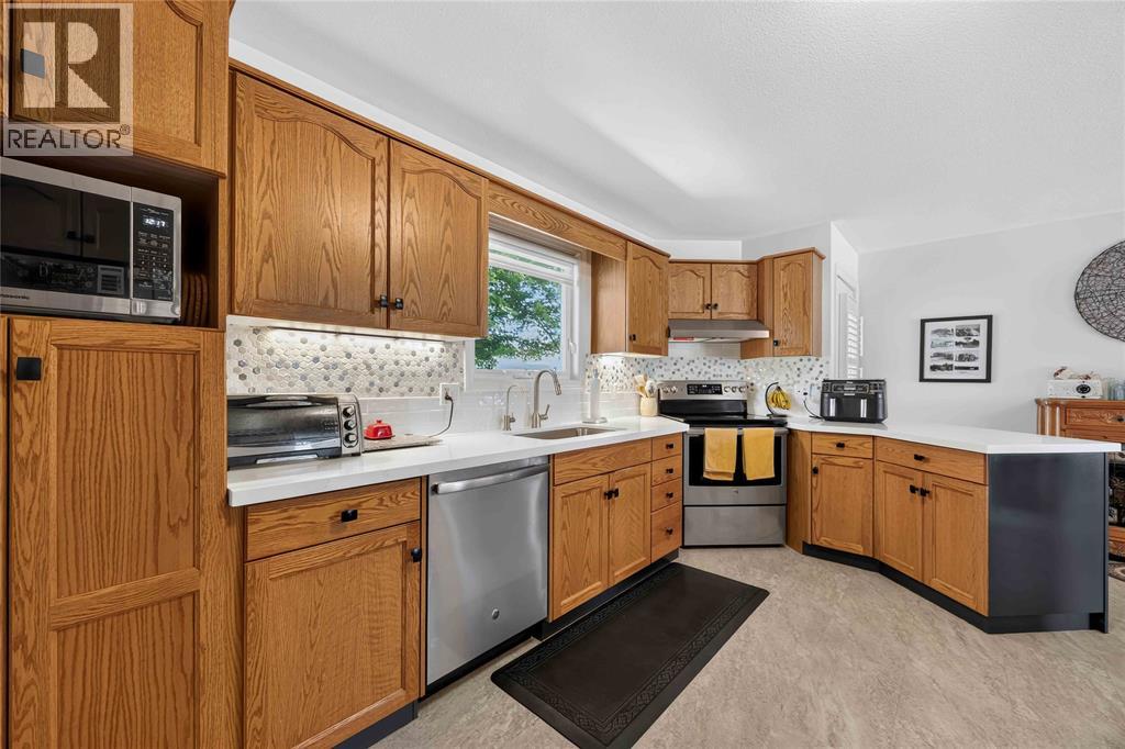 #367 5700 Blackwell Sideroad - 20