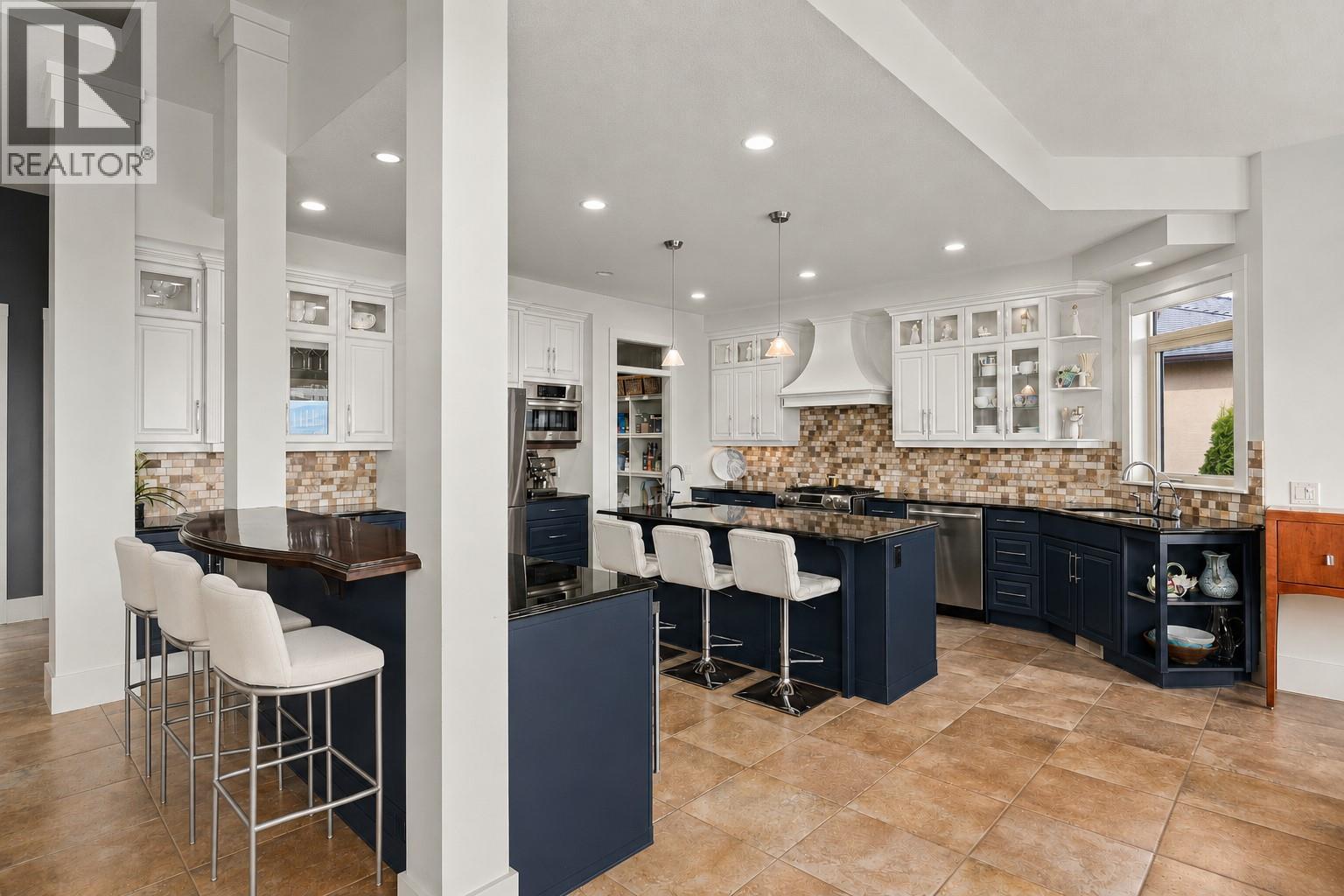  670 Devonian Avenue, Kelowna