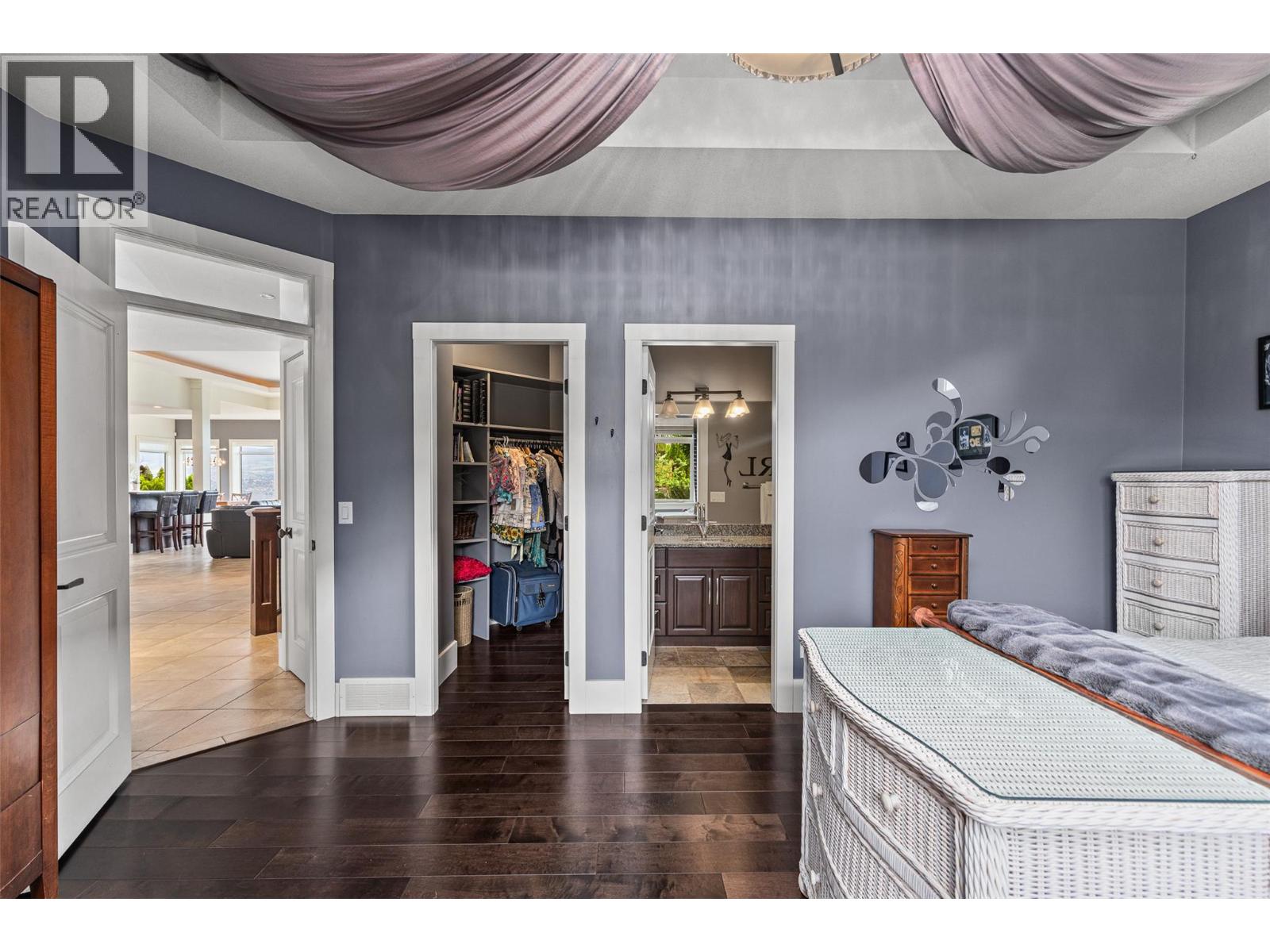  670 Devonian Avenue, Kelowna