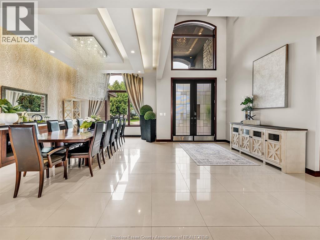 320 Seacliff DRIVE West - Image 16