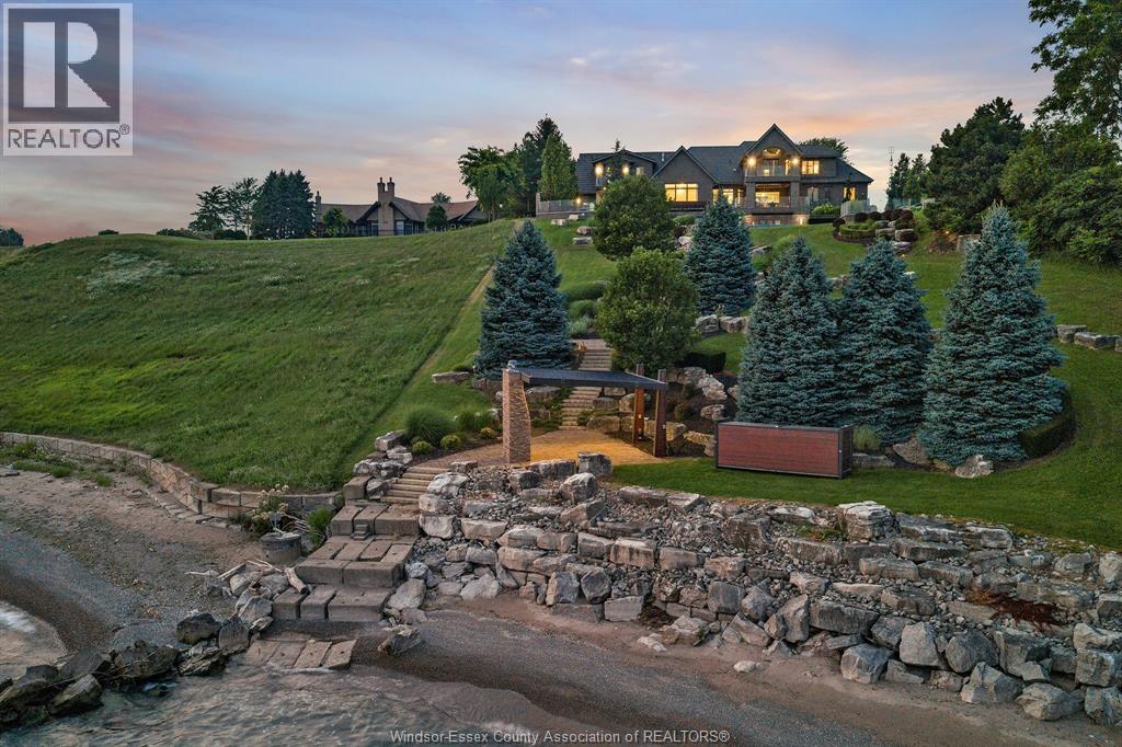 320 Seacliff DRIVE West - Image 8
