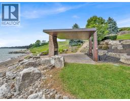 5pc Ensuite bath - 320 Seacliff Drive West, Leamington, ON N8H4E1 Photo 14