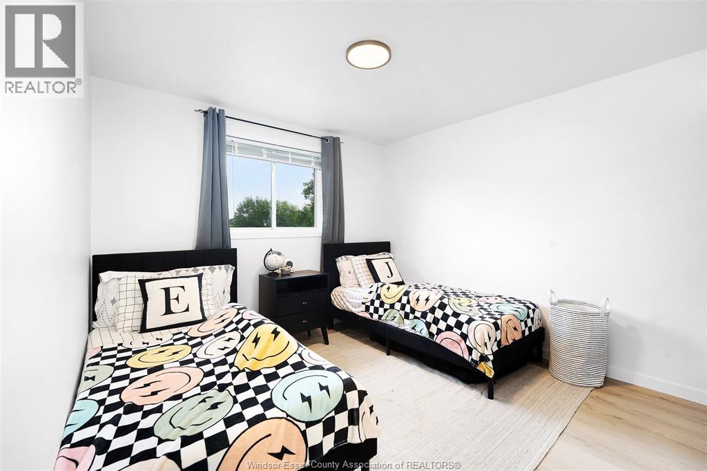 2782 ALLYSON - 10