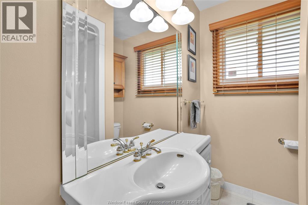 2171 WOODLAWN AVENUE - 11