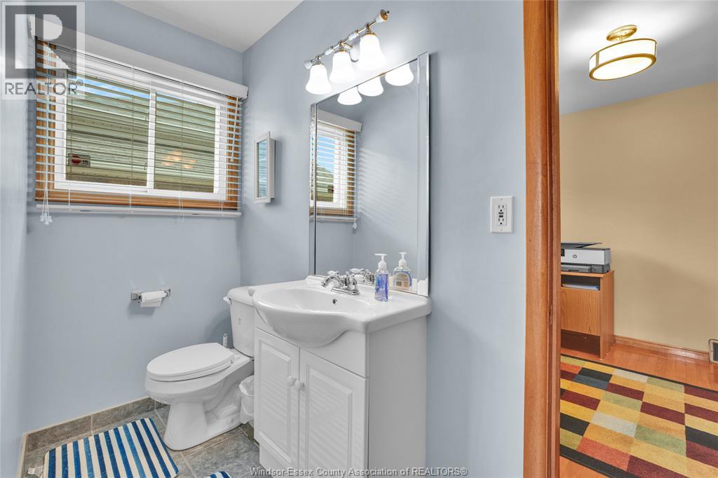2171 WOODLAWN AVENUE - 14