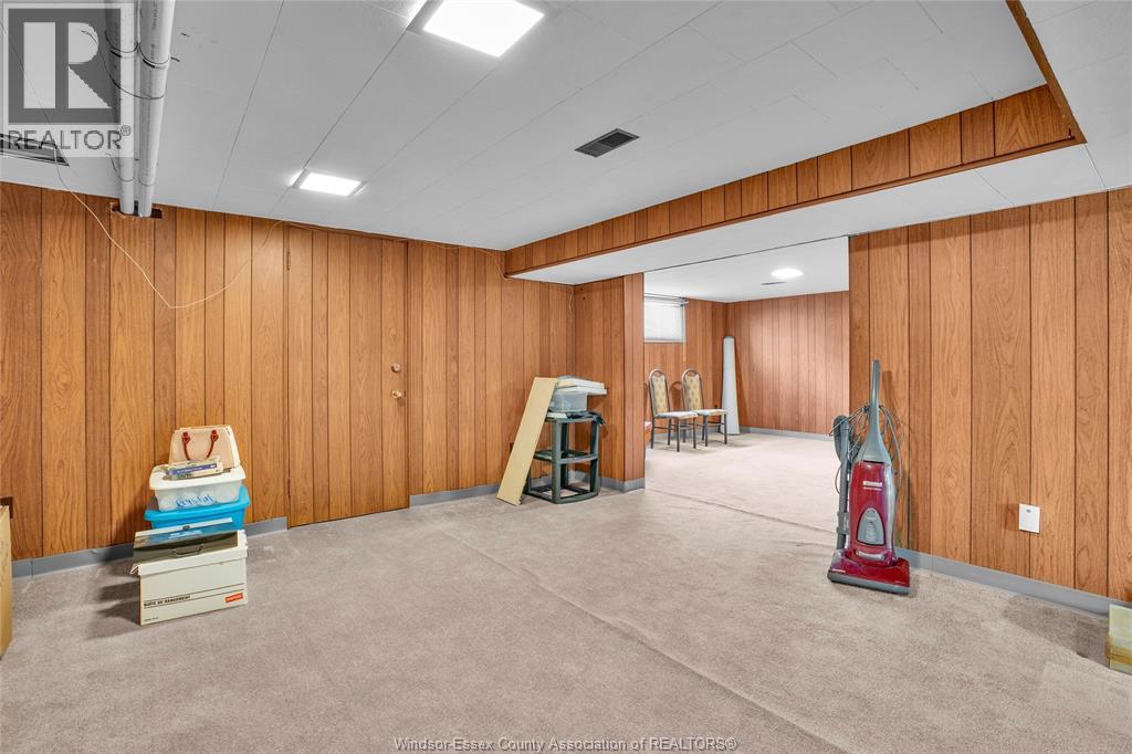 2171 WOODLAWN AVENUE - 18