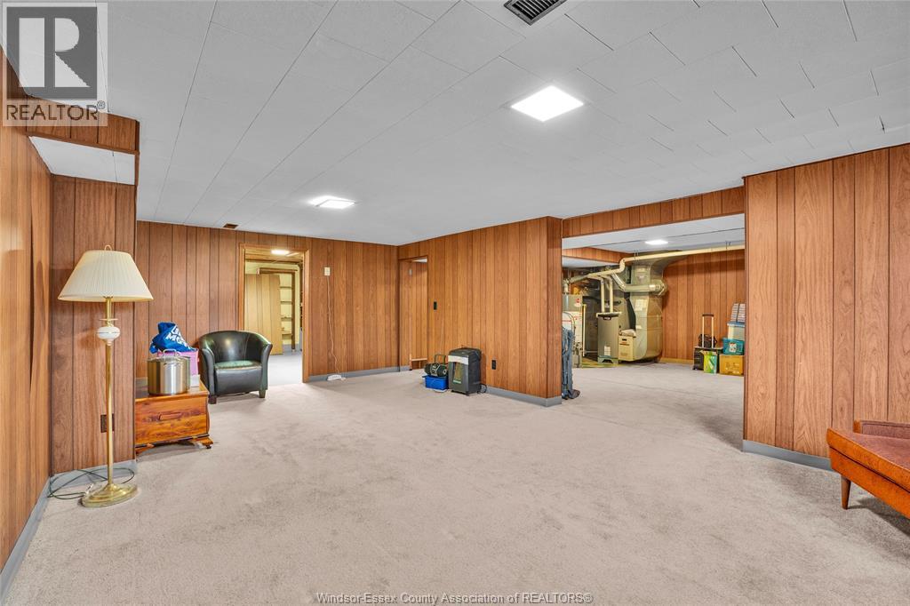 2171 WOODLAWN AVENUE - 19