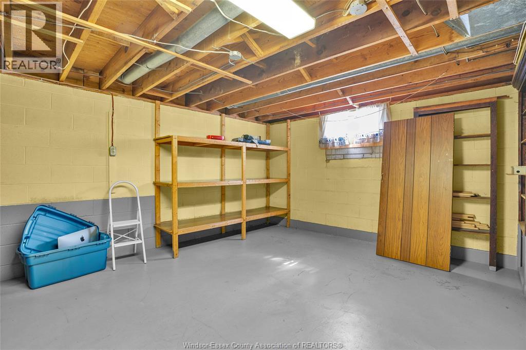 2171 WOODLAWN AVENUE - 22