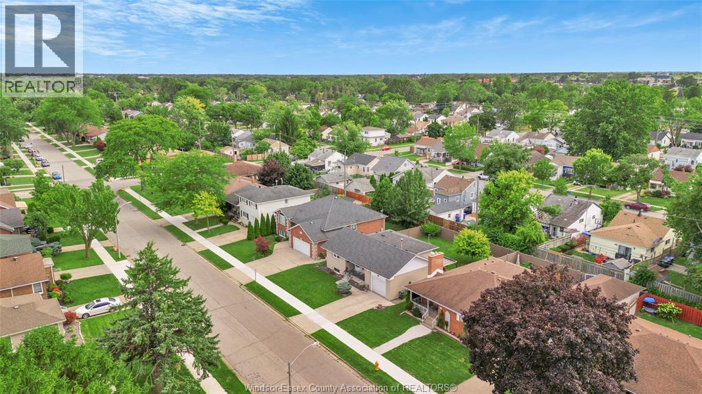 2171 WOODLAWN AVENUE - 33