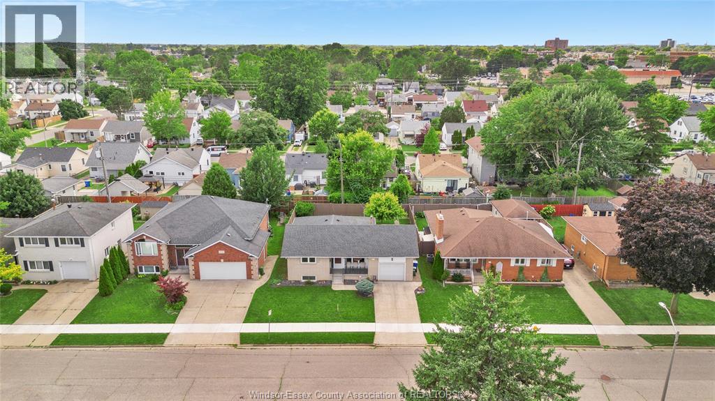 2171 WOODLAWN AVENUE - 38