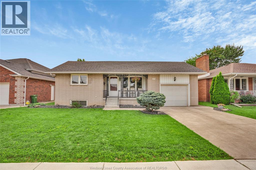 2171 WOODLAWN AVENUE - 40