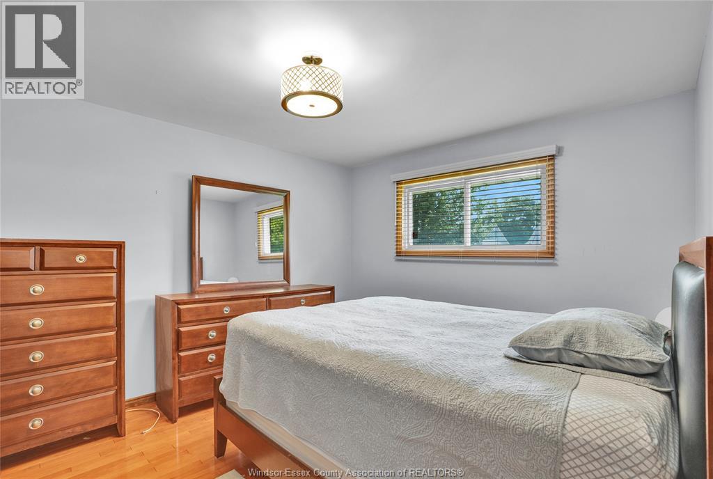 2171 WOODLAWN AVENUE - 8