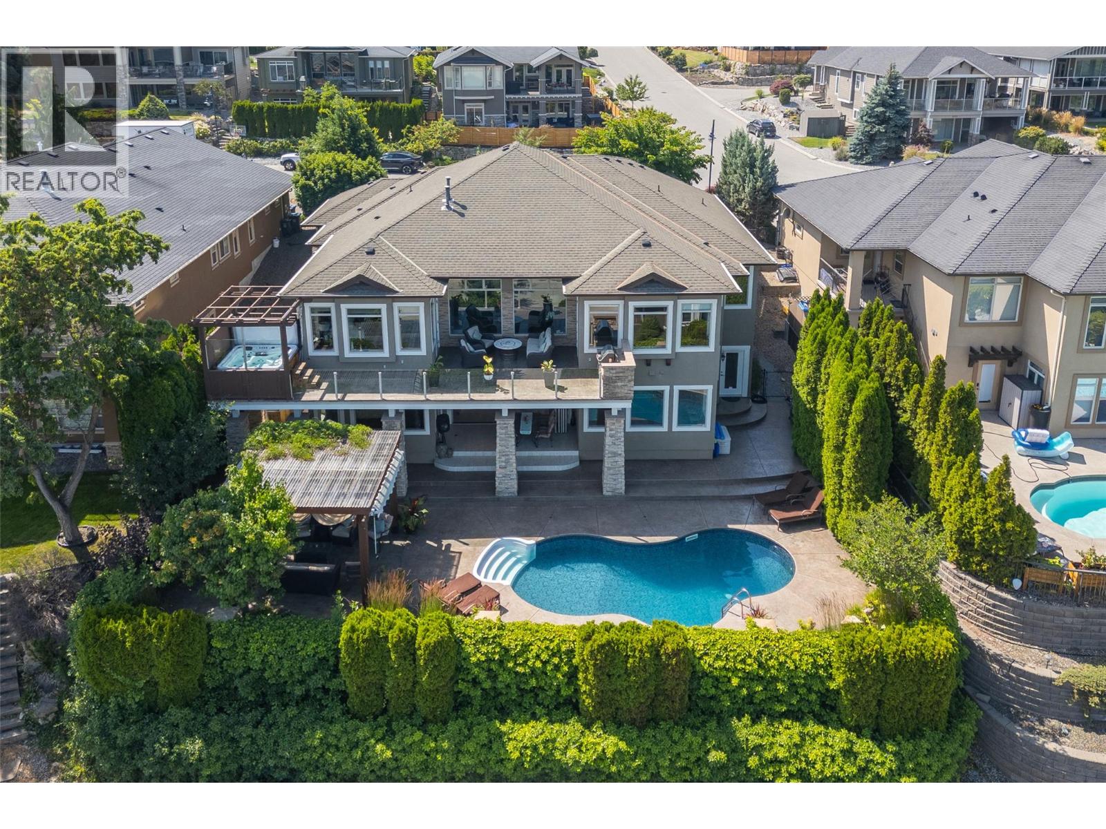  670 Devonian Avenue, Kelowna