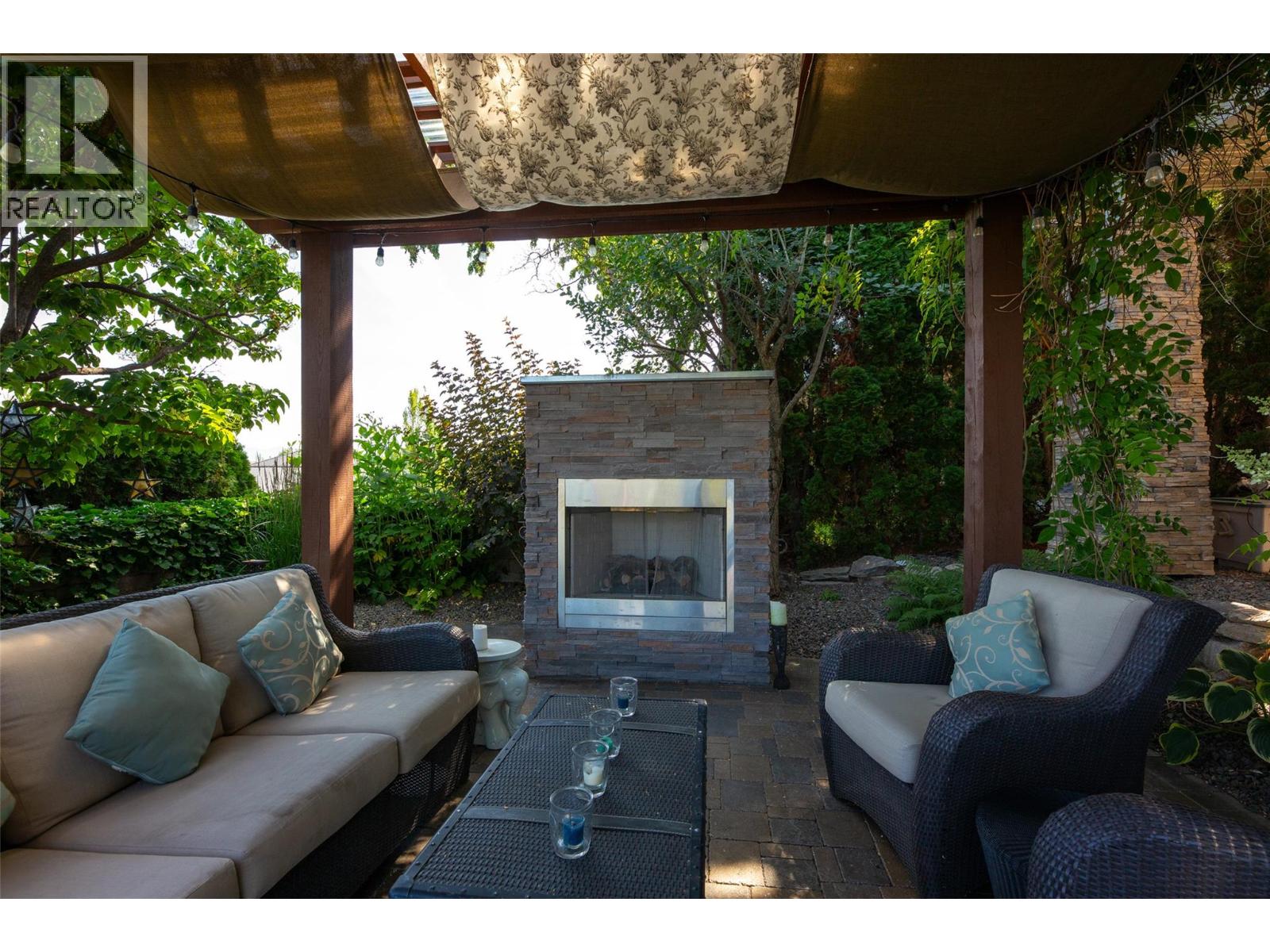  670 Devonian Avenue, Kelowna