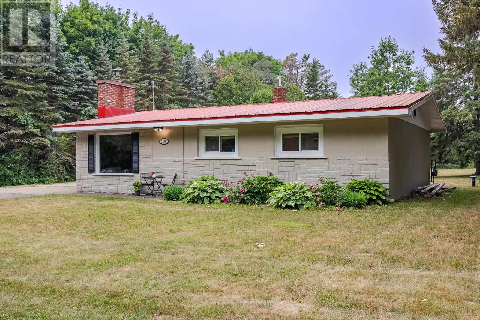 1569 Leigh's Bay Rd - 2
