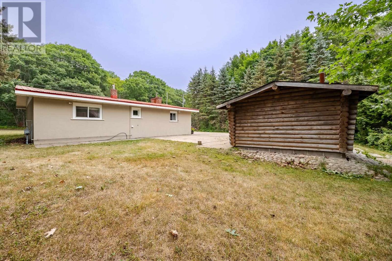 1569 Leigh's Bay Rd - 34