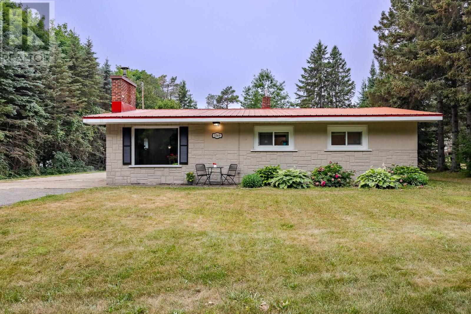 1569 Leigh's Bay Rd - 3