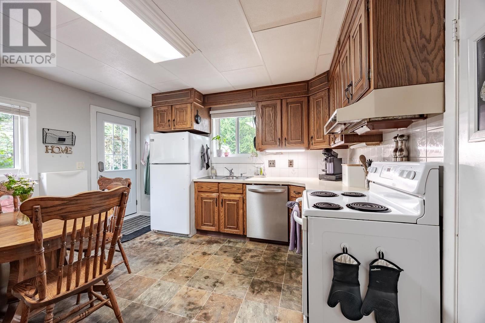 1569 Leigh's Bay Rd - 9