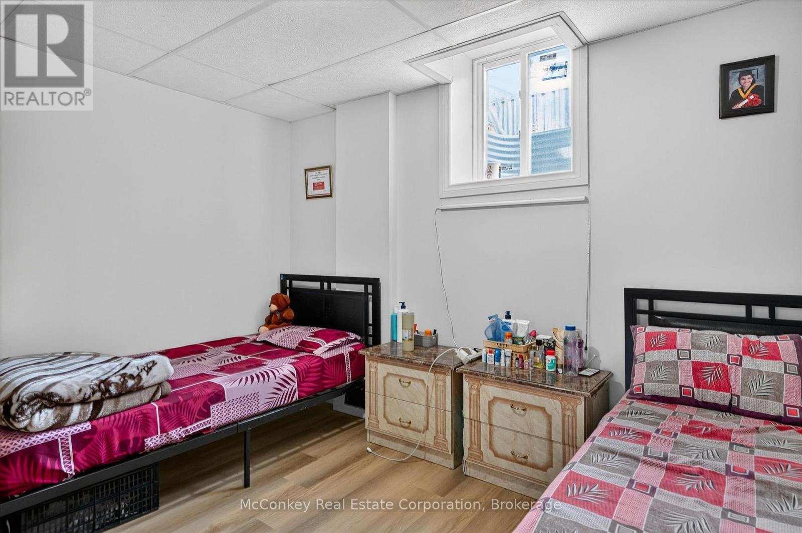 609 ACKERMAN CRESCENT - 42