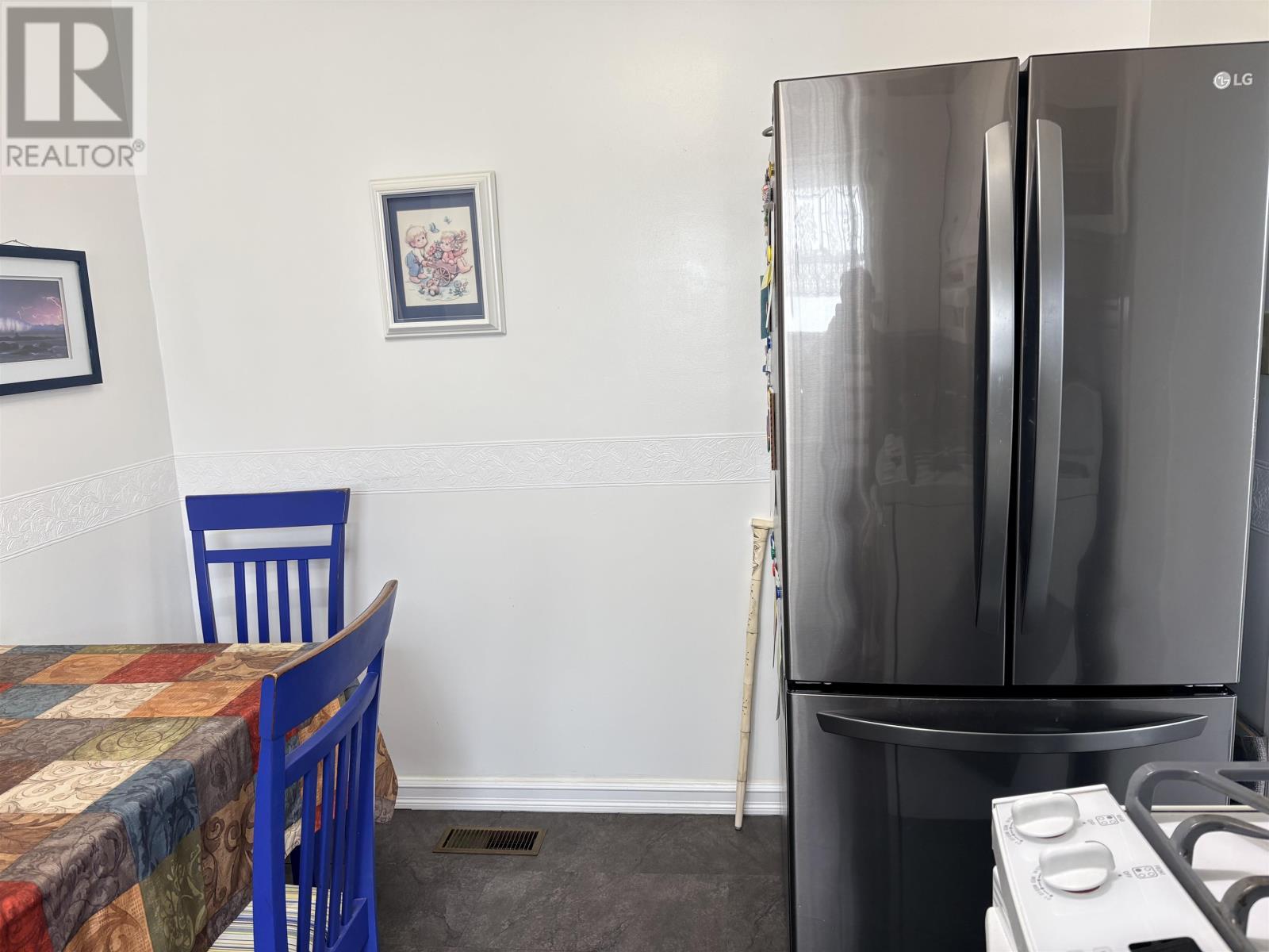 1320 Wallbridge AVE - 33