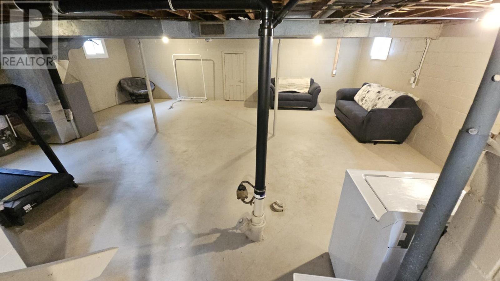 1325 Wallbridge AVE - 18