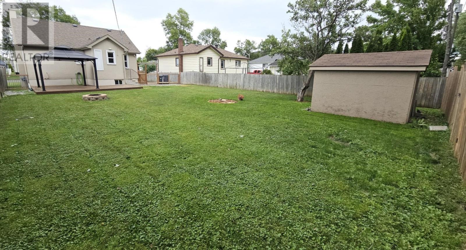 1325 Wallbridge AVE - 26