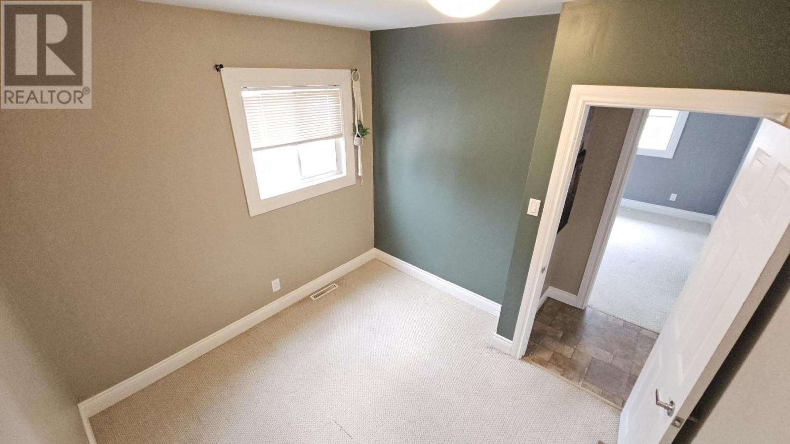 1325 Wallbridge AVE - 9