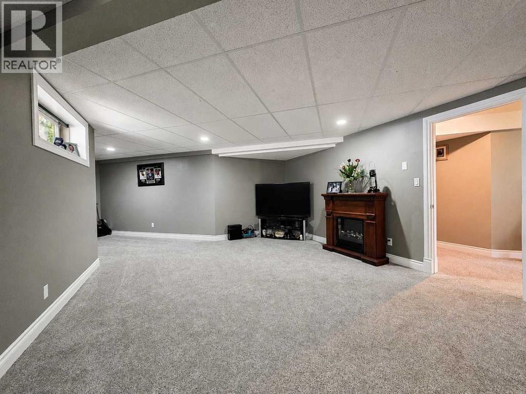 10821 & 10817 Grande Ave - 29