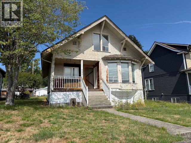 6339 SYCAMORE STREET, Powell River
