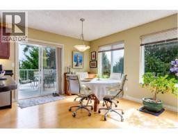 Dining room - 1731 Dar's Pl, Qualicum Beach, BC V9K2S3 Photo 12