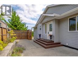 1731 Dar's Pl, Qualicum Beach, BC V9K2S3 Photo 42