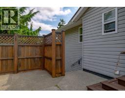 1731 Dar's Pl, Qualicum Beach, BC V9K2S3 Photo 47