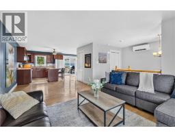 60 Coriander Street, photo 9