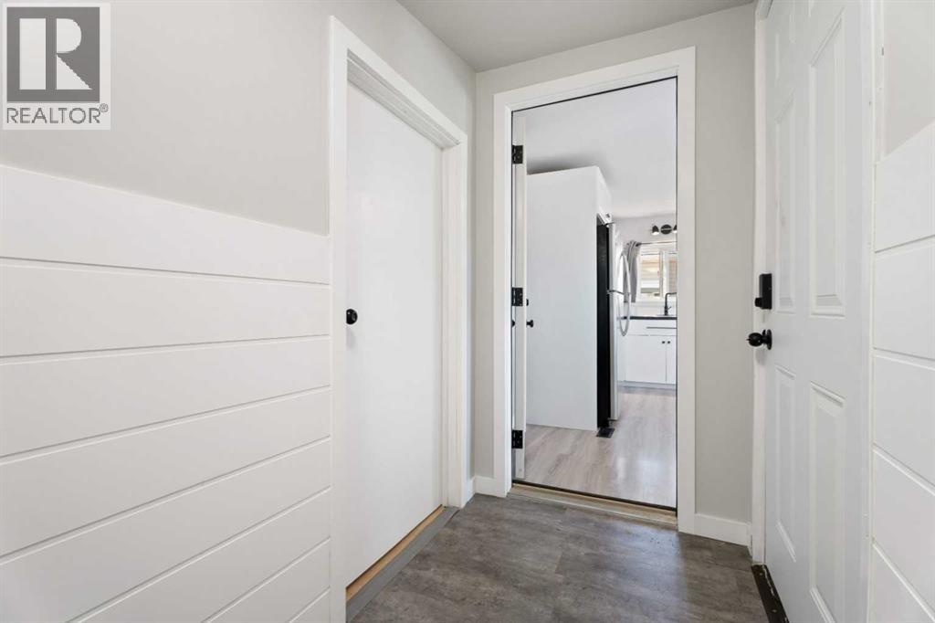 232 Polar Avenue NE - 4