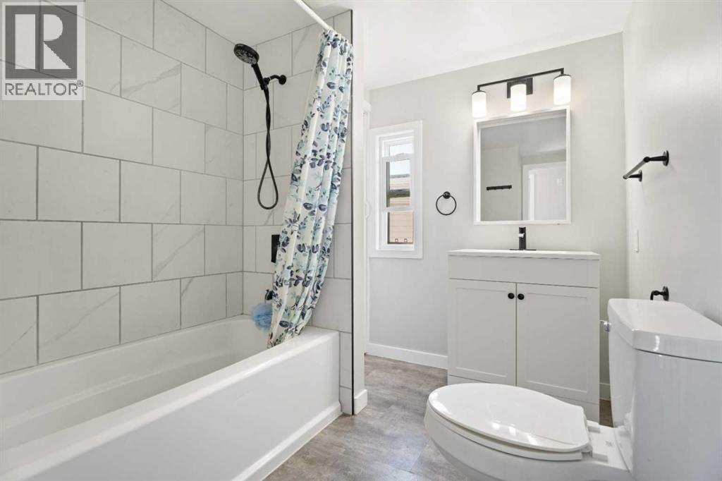 232 Polar Avenue NE - 21