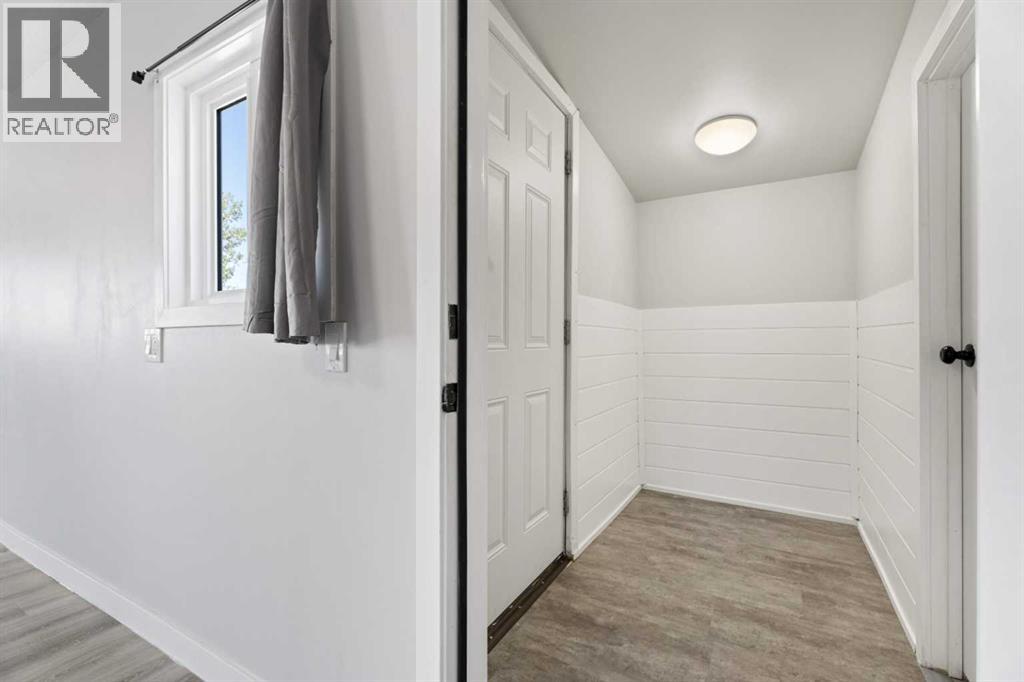 232 Polar Avenue NE - 5